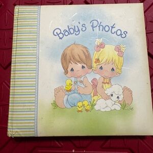 Vintage Precious Moments Baby's Photos Album